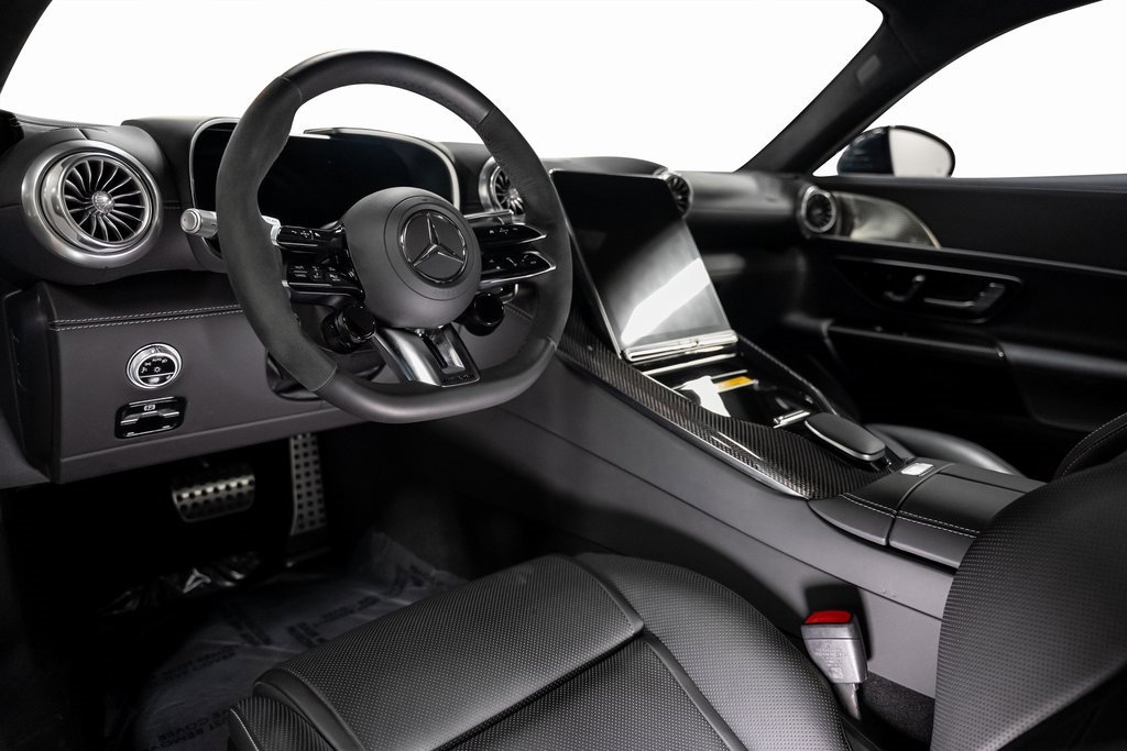 Used 2024 Mercedes-Benz AMG GT 63 image 43