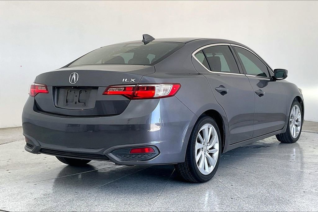 Used 2017 Acura ILX image 14