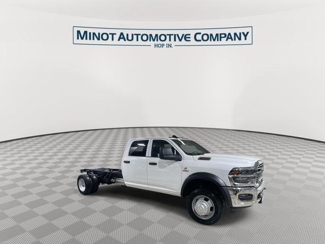 New 2026 RAM 5500 Tradesman w/ Chrome Appearance Group image 2