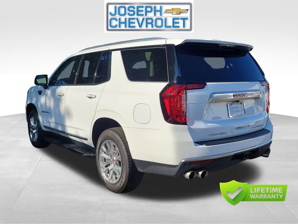 Used 2024 GMC Yukon Denali AWD/4WD image 3