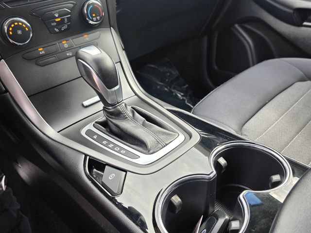 Used 2018 Ford Edge SE AWD/4WD image 24