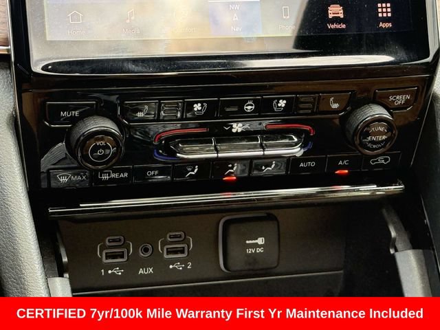 Used 2023 Jeep Grand Cherokee Summit AWD/4WD image 20