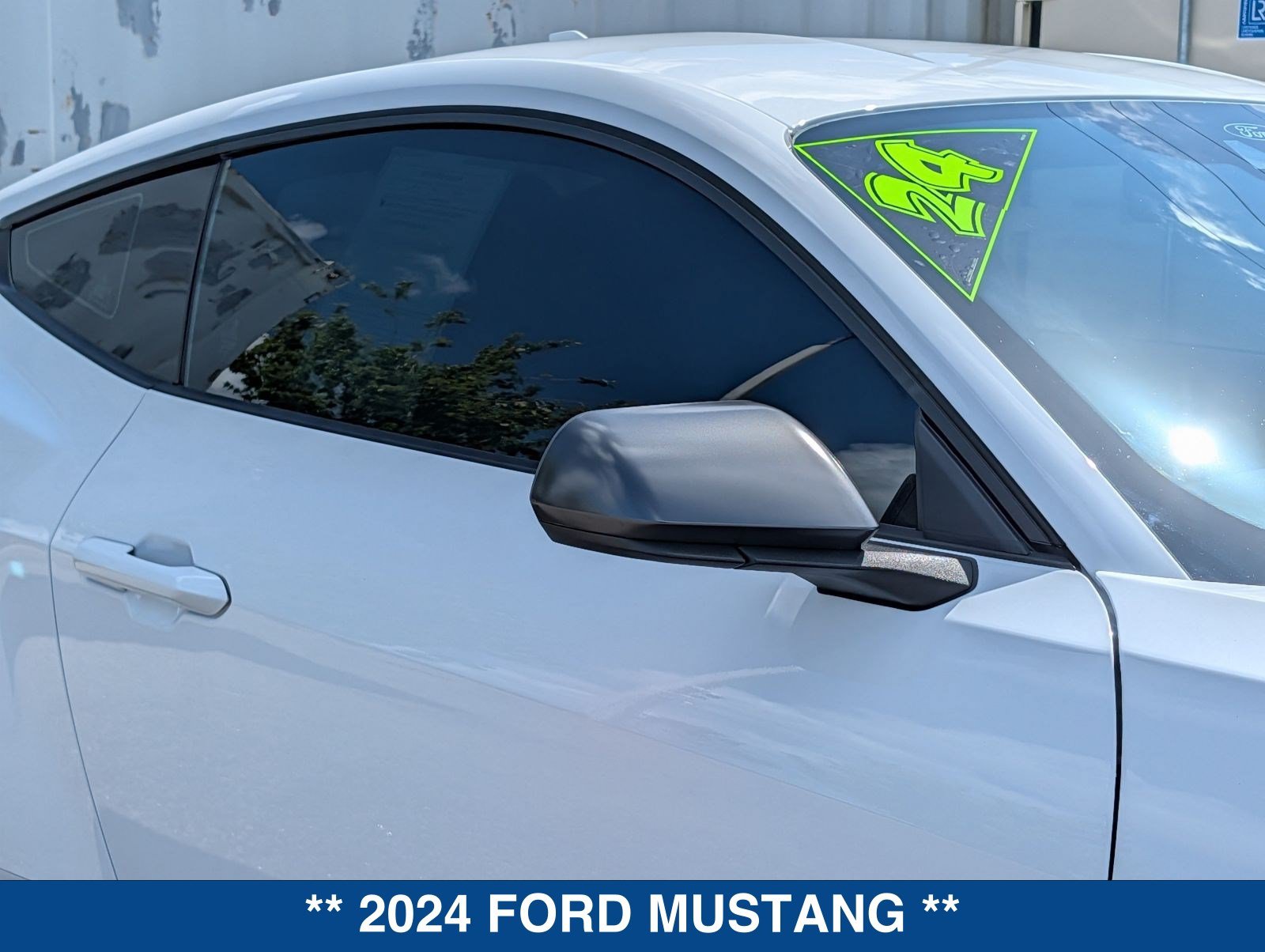 Used 2024 Ford Mustang Dark Horse RWD image 11