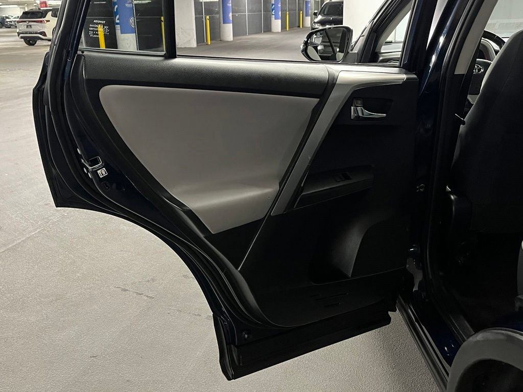 Used 2017 Toyota RAV4 XLE w/ All Weather Liner Package AWD/4WD image 17