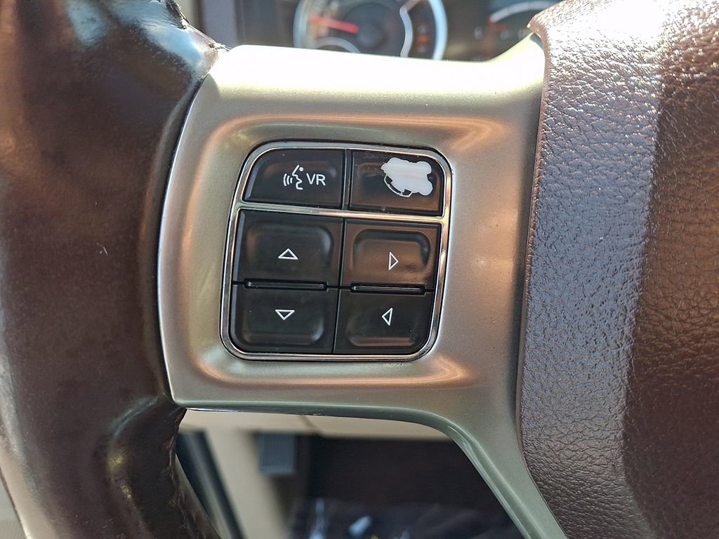 Used 2016 RAM 1500 Laramie w/ Convenience Group AWD/4WD image 24