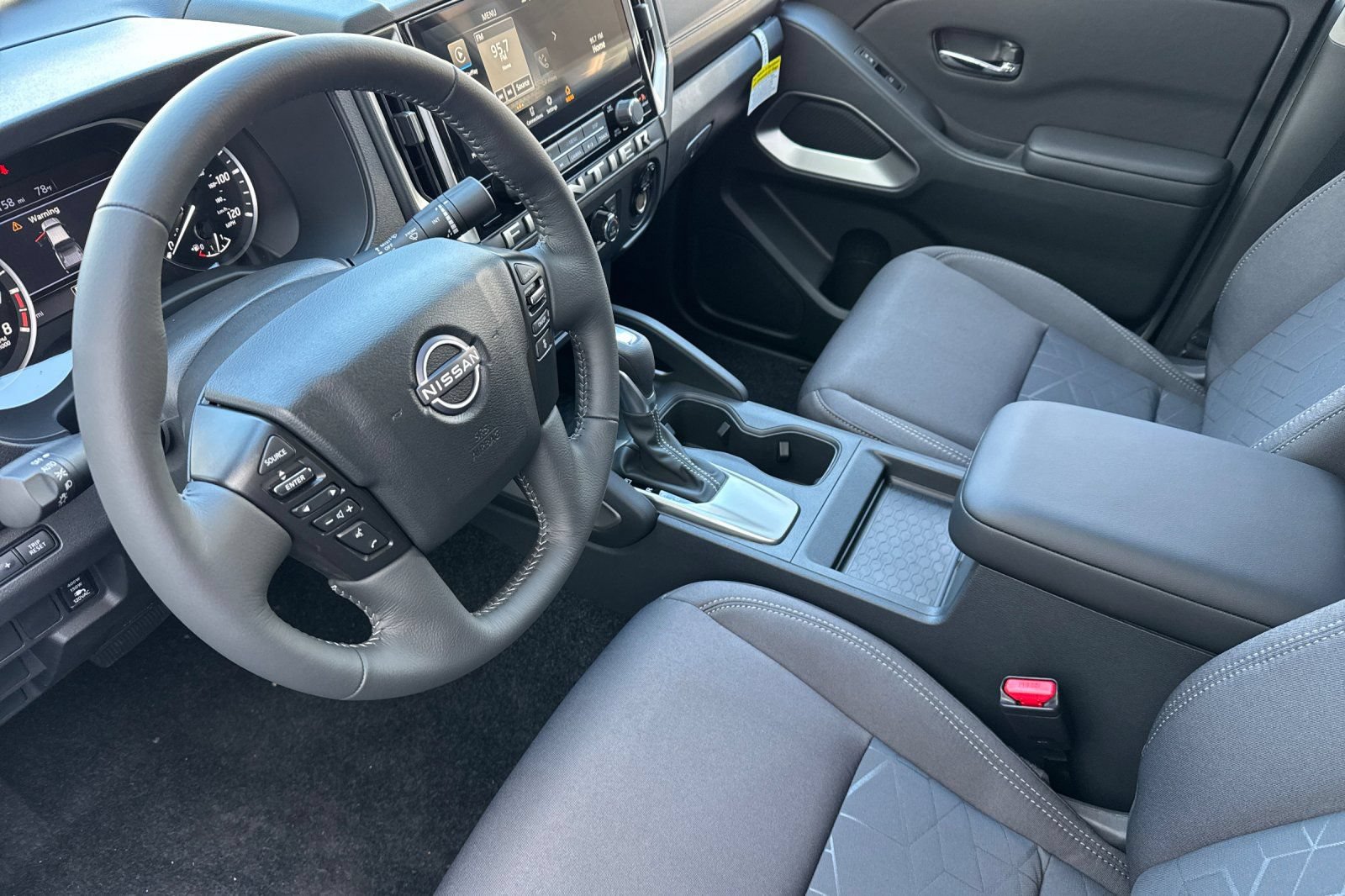 New 2026 Nissan Frontier SV w/ SV Convenience Package RWD image 7
