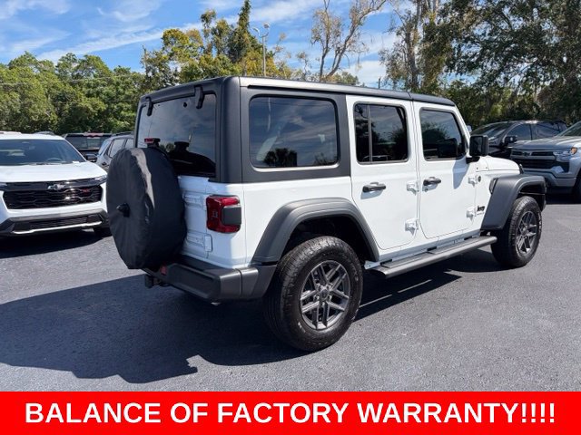 Used 2025 Jeep Wrangler Unlimited Sport AWD/4WD image 6