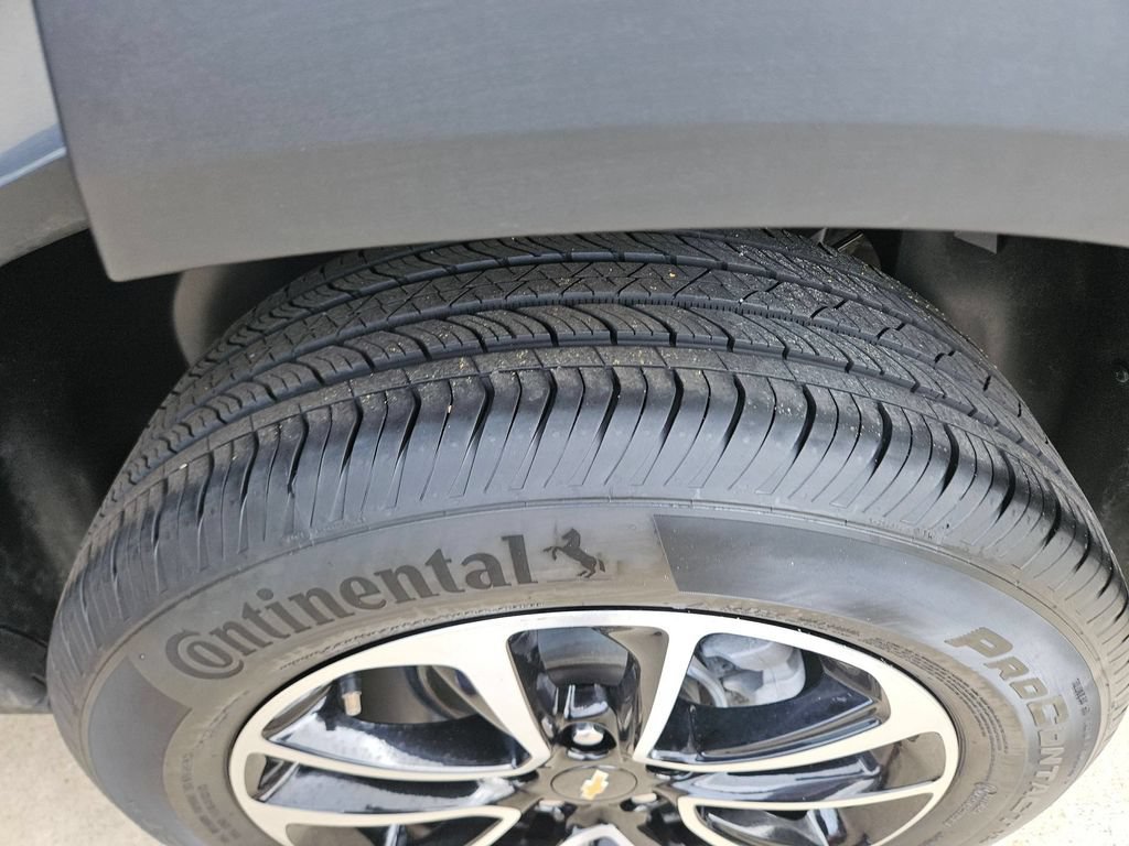 Used 2025 Chevrolet TrailBlazer LT AWD/4WD image 24