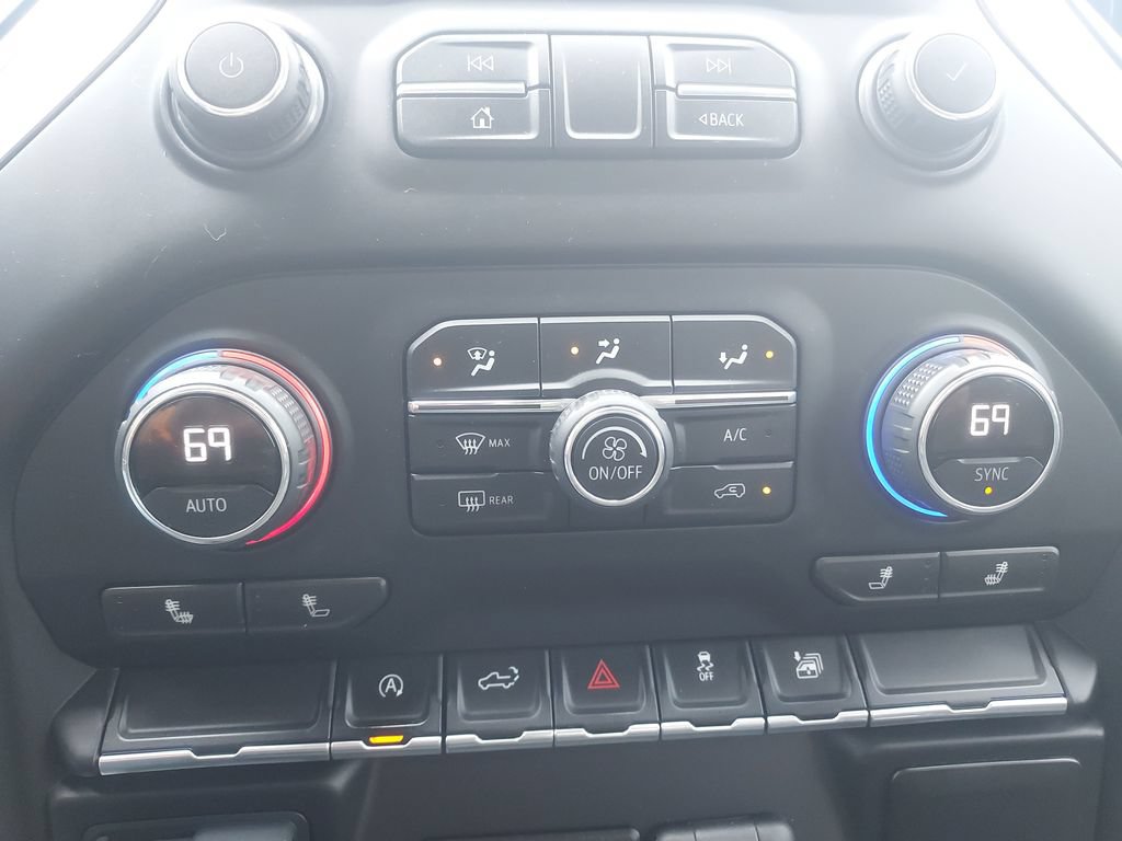 Used 2019 Chevrolet Silverado 1500 LT w/ All-Star Edition AWD/4WD image 18