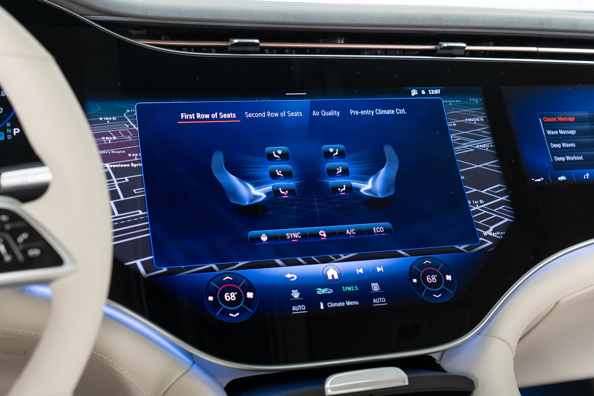 New 2026 Mercedes-Benz EQS 400 4MATIC SUV image 18