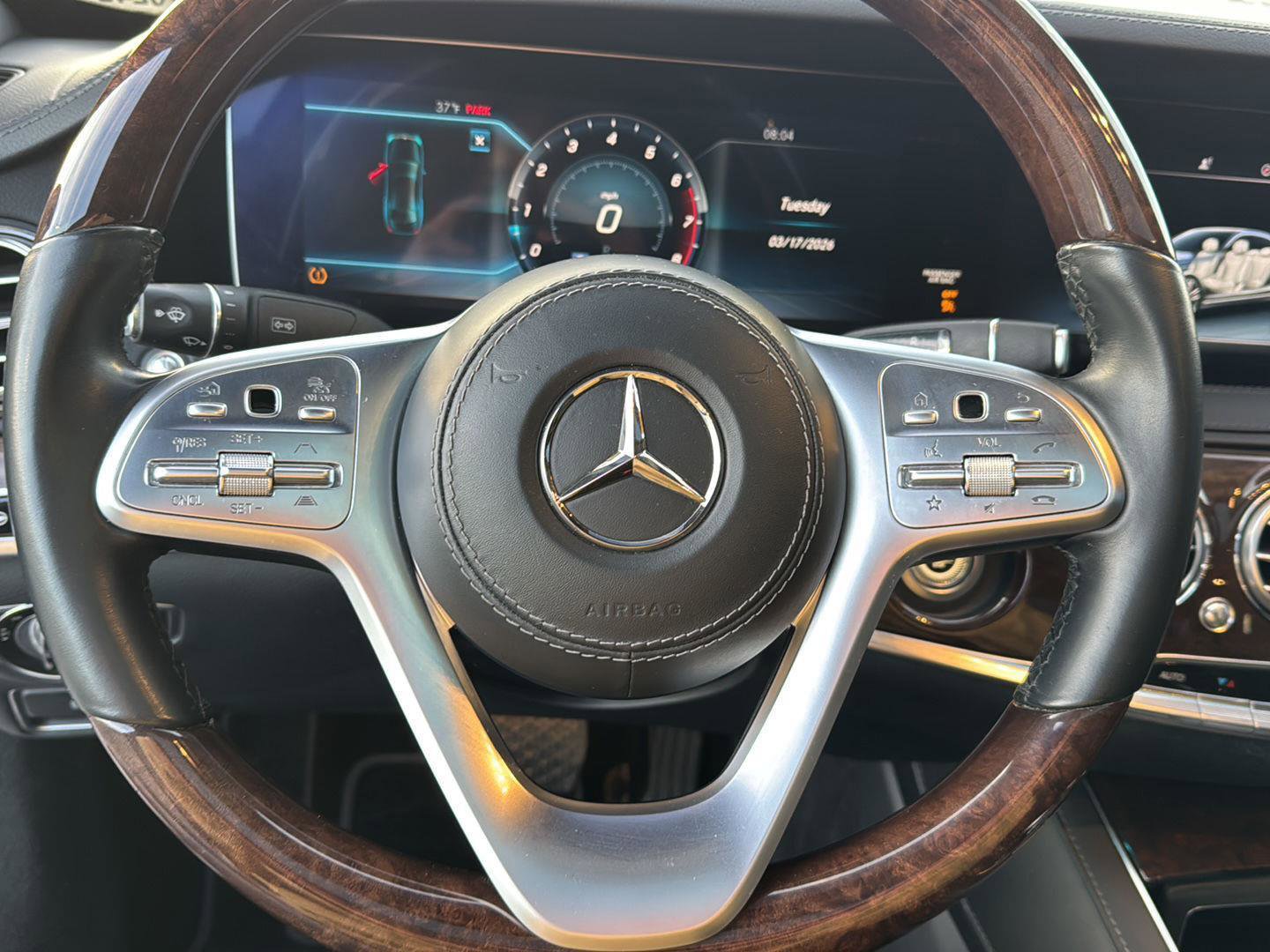 Used 2018 Mercedes-Benz S 560 Sedan image 17