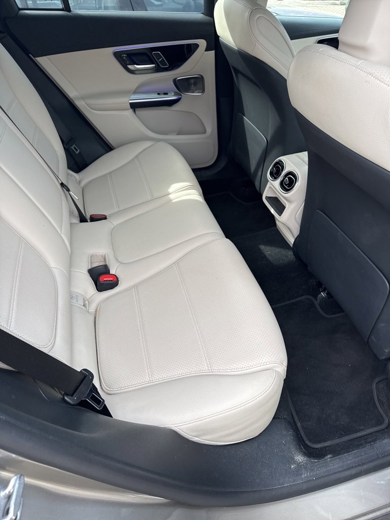 Certified 2023 Mercedes-Benz GLC 300 image 4