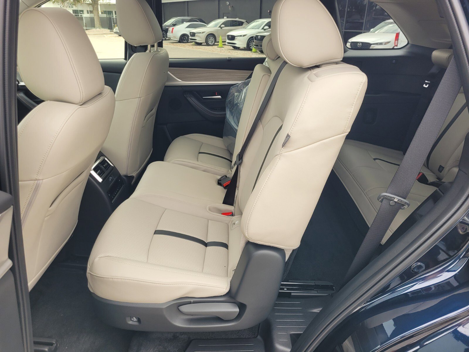 New 2026 MAZDA CX-90 3.3 Turbo w/ Preferred Package image 6