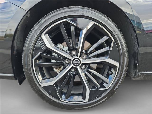 Used 2024 Nissan Altima 2.5 SR FWD image 23
