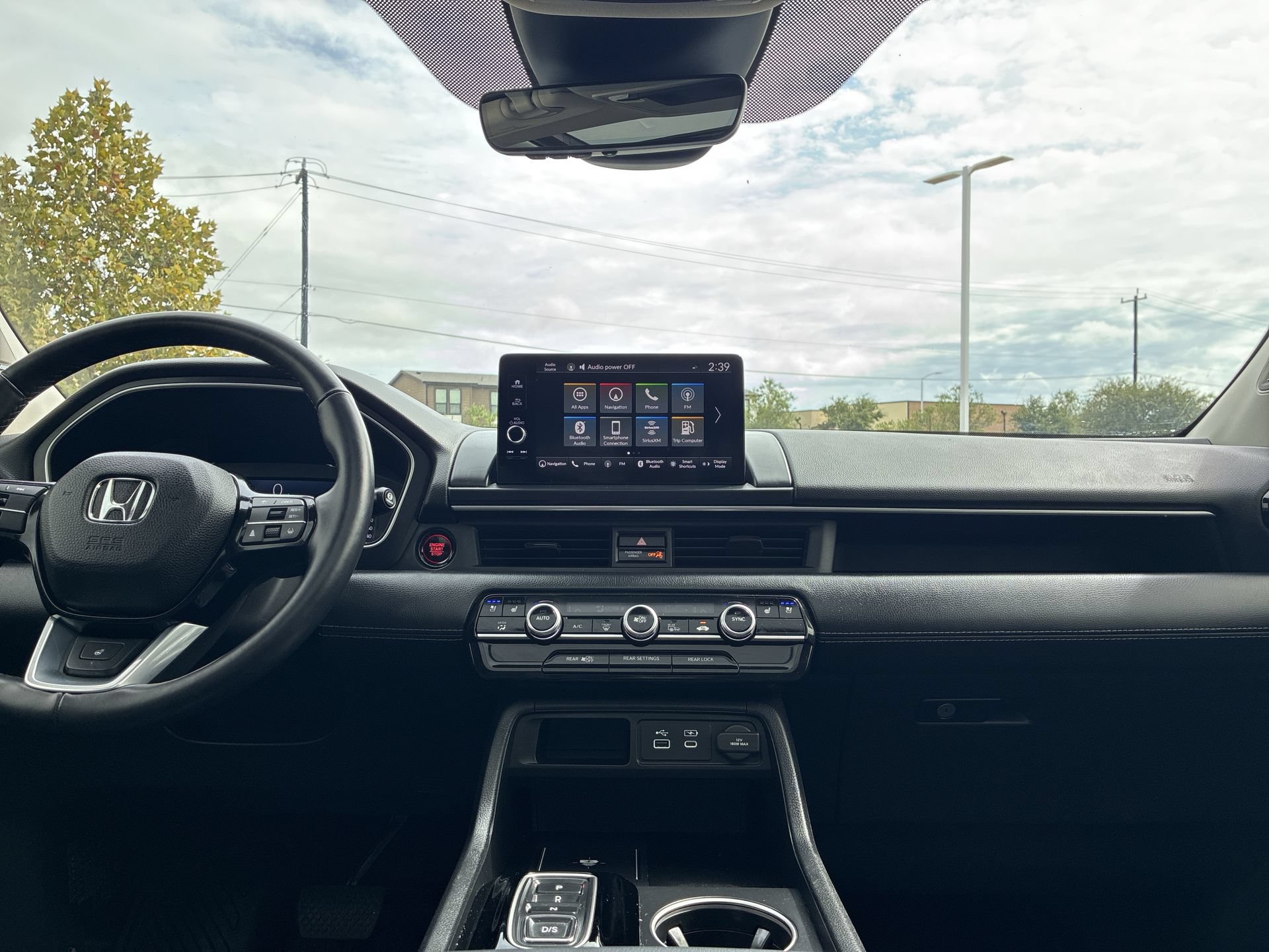 Certified 2025 Honda Pilot Elite image 30