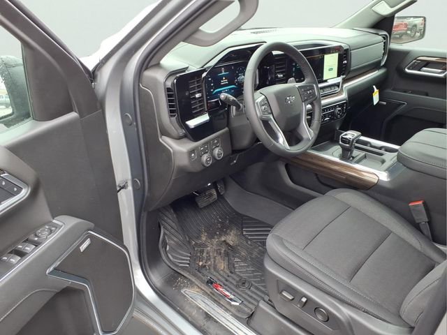 New 2026 Chevrolet Silverado 1500 RST AWD/4WD image 10