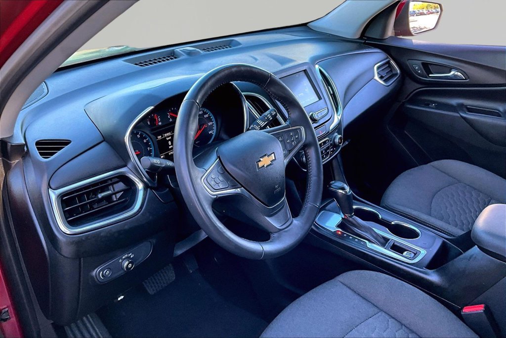 Used 2018 Chevrolet Equinox LT FWD image 15