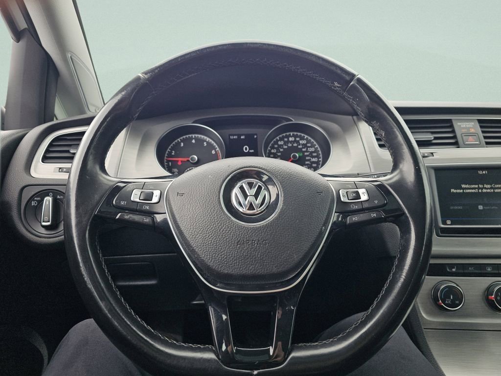 Used 2017 Volkswagen Golf SE FWD image 30