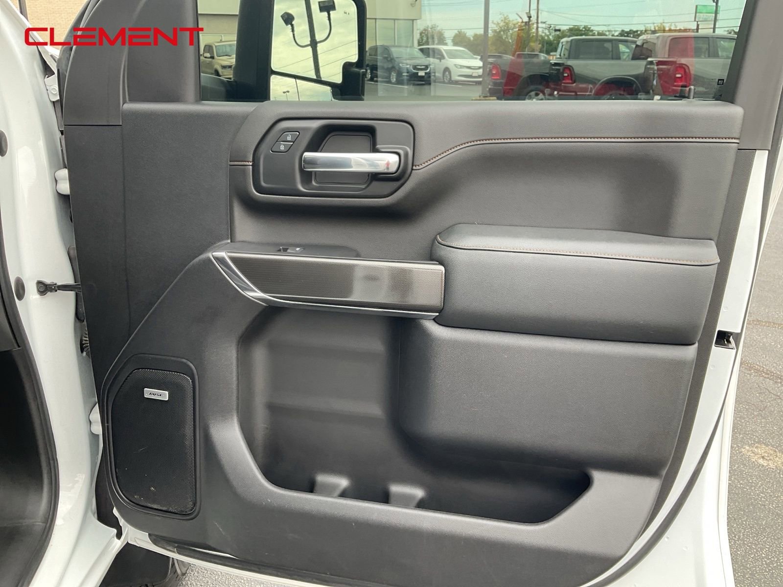 Used 2023 GMC Sierra 2500 AT4 w/ AT4 Premium Plus Package image 32