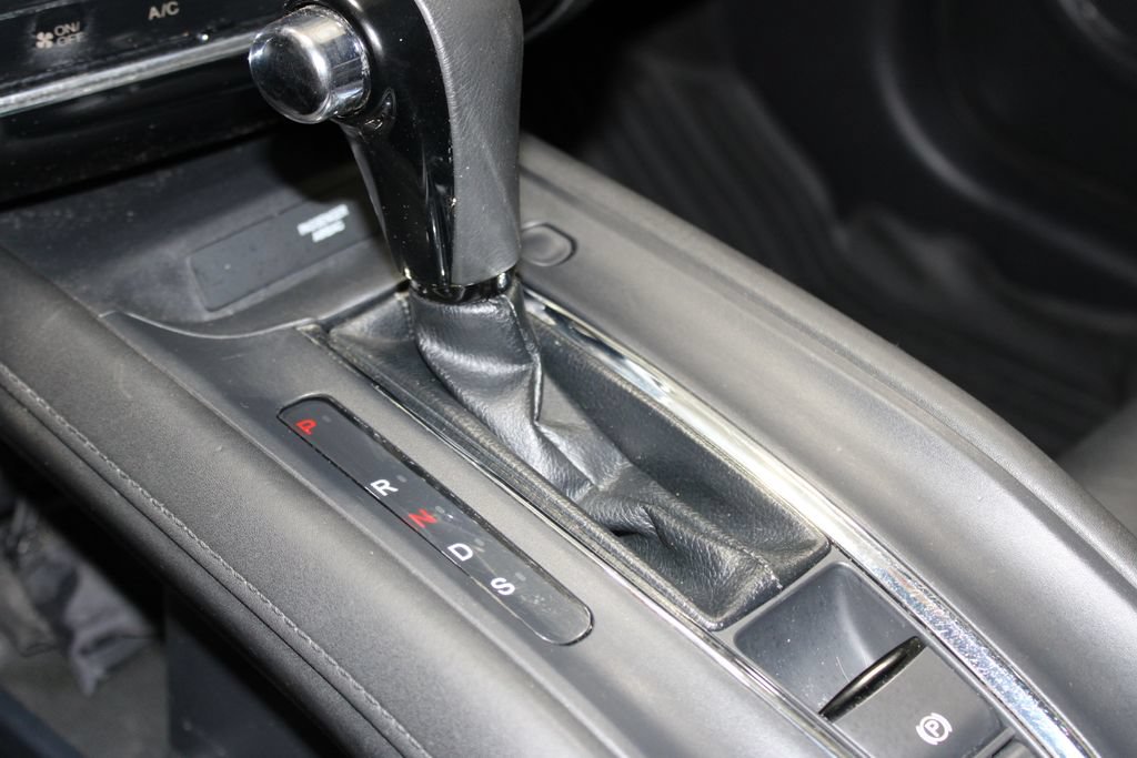 Used 2017 Honda HR-V EX-L image 41