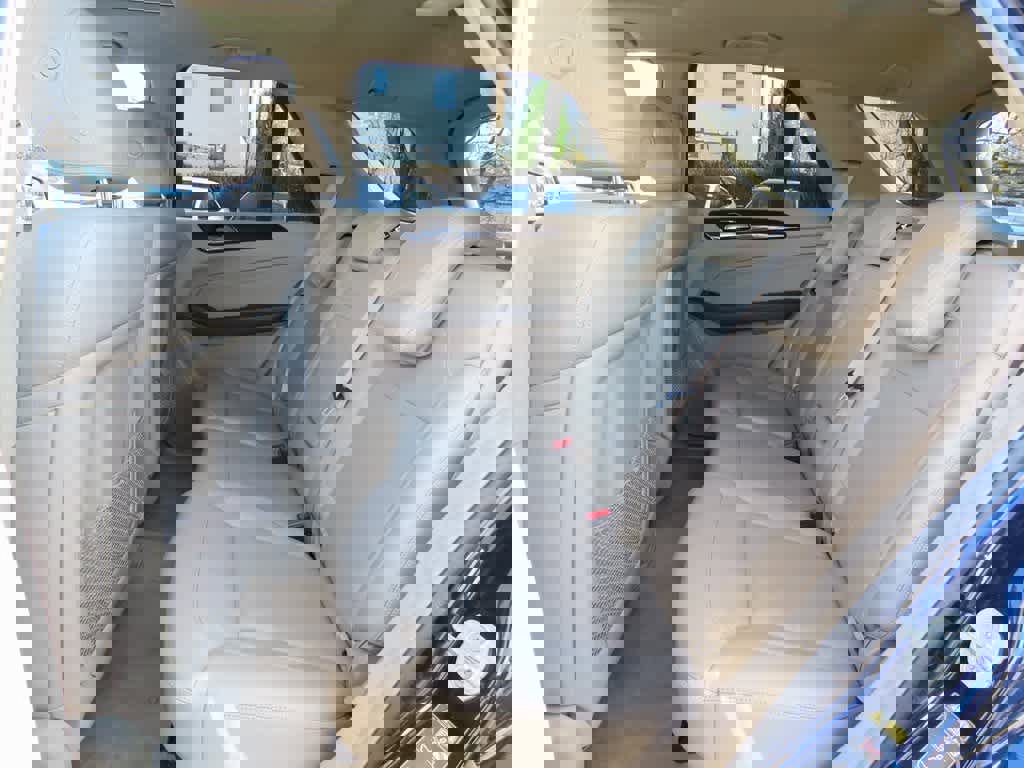 Used 2015 Mercedes-Benz ML 350 4MATIC image 15