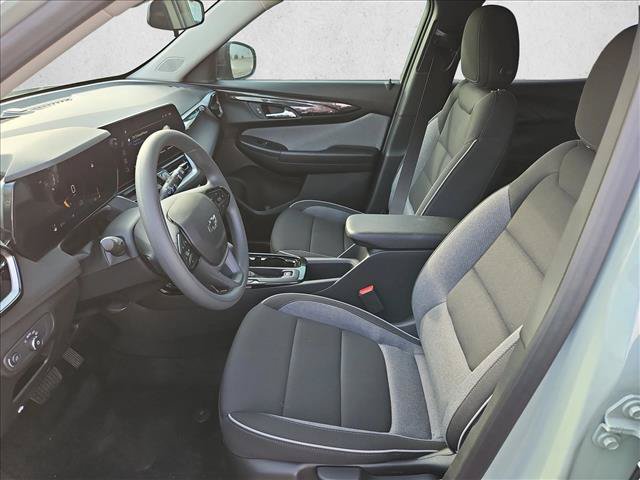 New 2026 Chevrolet TrailBlazer LT w/ Midnight Edition FWD video 4