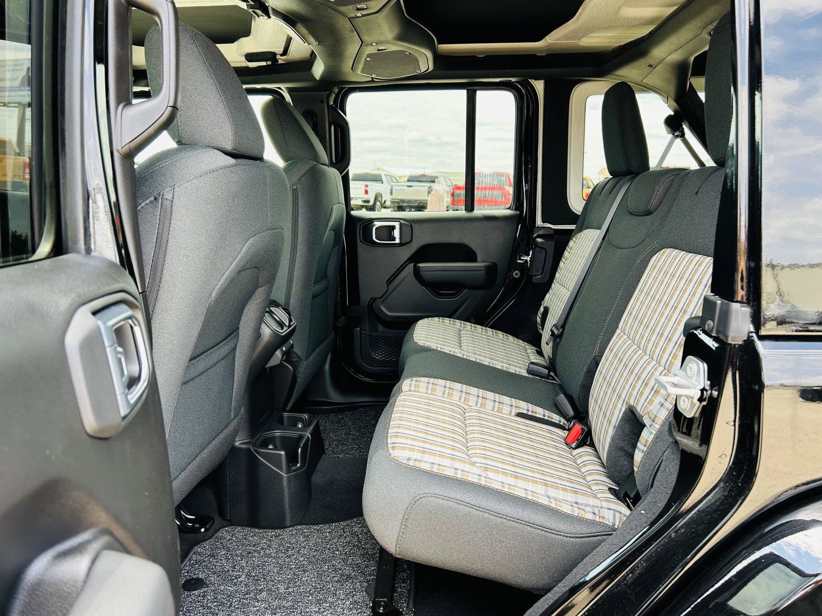 New 2026 Jeep Wrangler Unlimited Sport AWD/4WD image 25