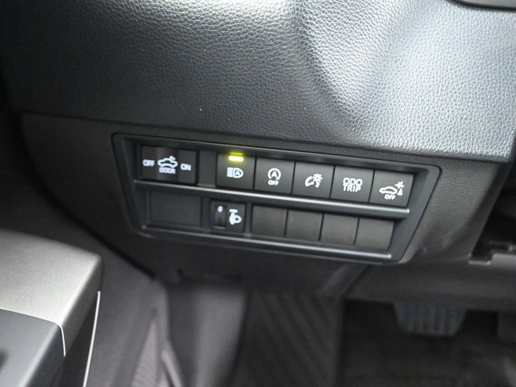 Used 2025 Toyota Tundra SR5 w/ SR5 Convenience Package image 6