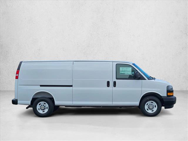 New 2026 Chevrolet Express 2500 Extended w/ Driver Convenience Package RWD image 5