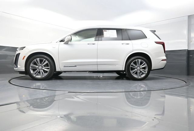 Used 2023 Cadillac XT6 Premium Luxury image 22
