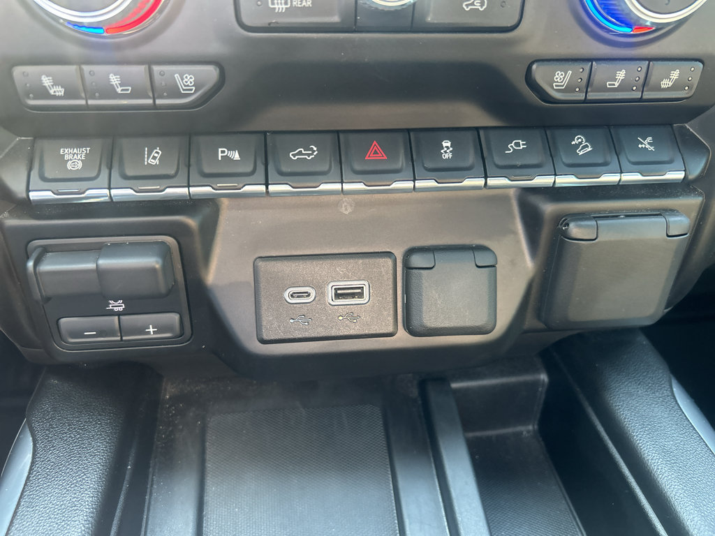 Used 2023 GMC Sierra 2500 AT4 w/ AT4 Premium Plus Package AWD/4WD image 30