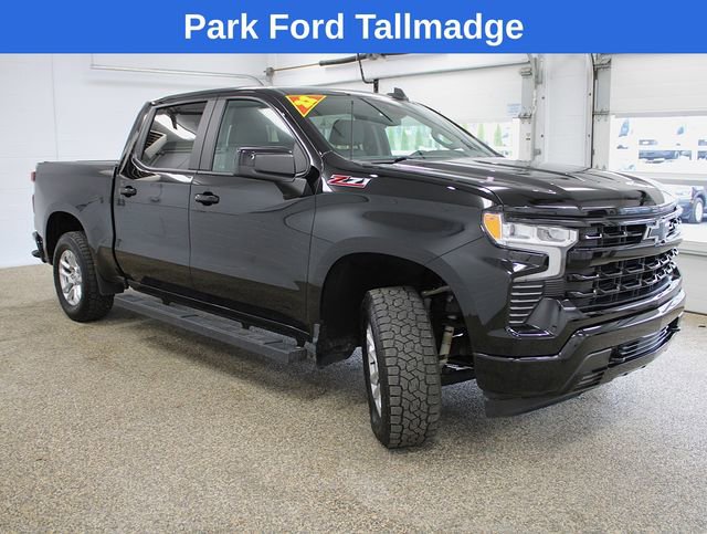 Used 2022 Chevrolet Silverado 1500 RST w/ Convenience Package II image 7