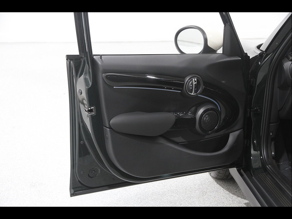 Used 2024 MINI Cooper S w/ MINI Resolute Edition FWD image 4