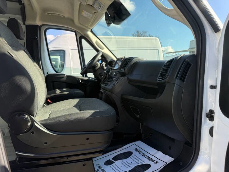 Used 2023 RAM ProMaster 3500 FWD image 7