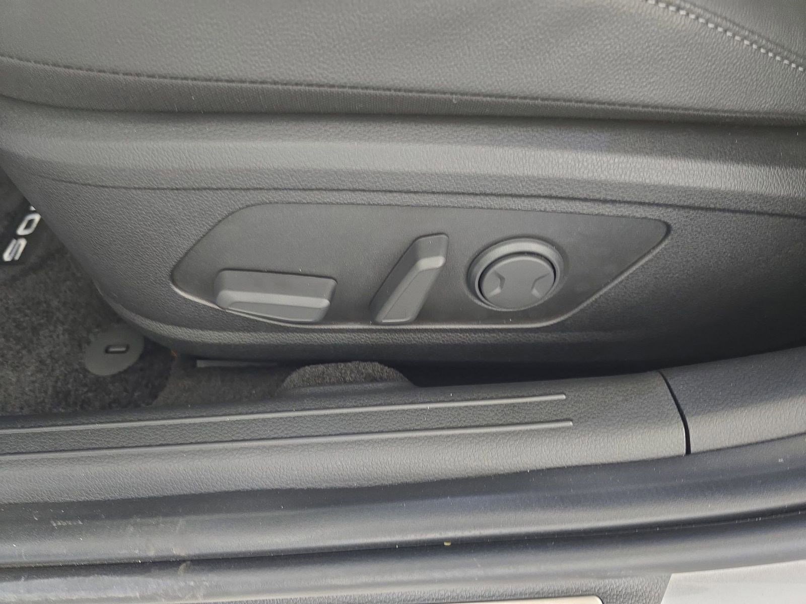 New 2025 Hyundai Sonata Limited image 10