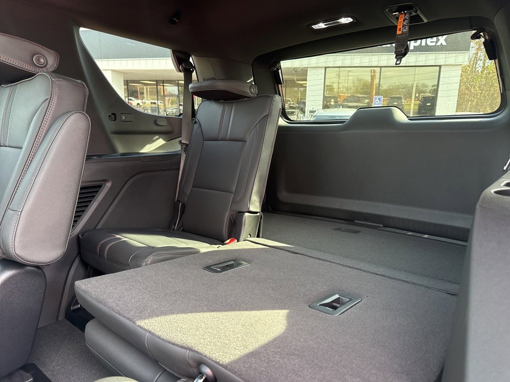 Used 2026 Chevrolet Tahoe RST w/ Comfort Package image 39