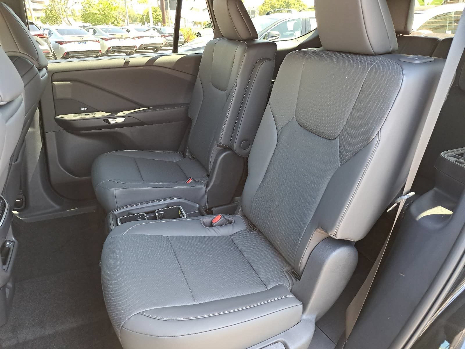 Used 2026 Lexus TX 500h AWD w/ Technology Package image 16