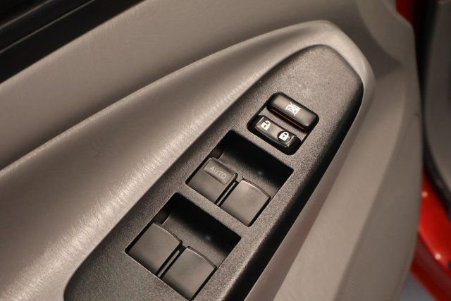 Used 2015 Toyota Tacoma PreRunner image 10