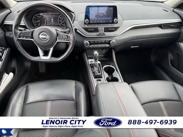 Used 2023 Nissan Altima 2.5 SR AWD/4WD image 15