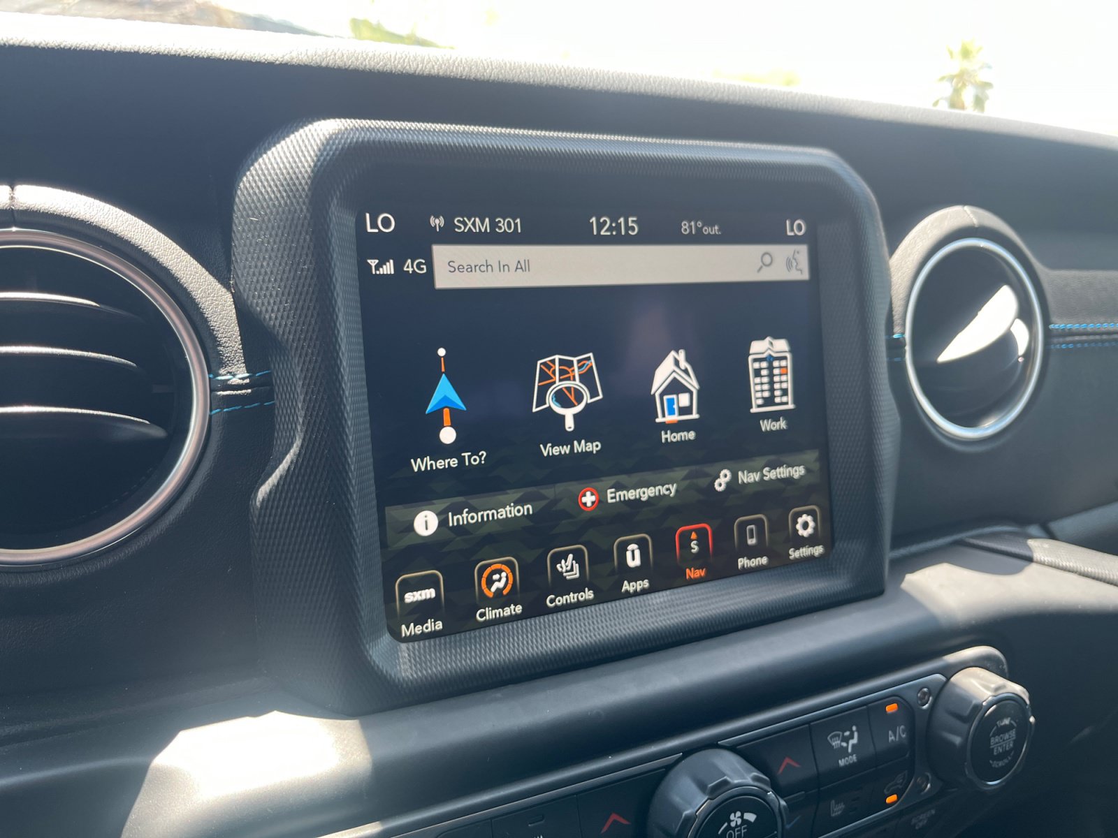 Certified 2021 Jeep Wrangler Unlimited Rubicon 4xe w/ Cold Weather Group AWD/4WD image 22