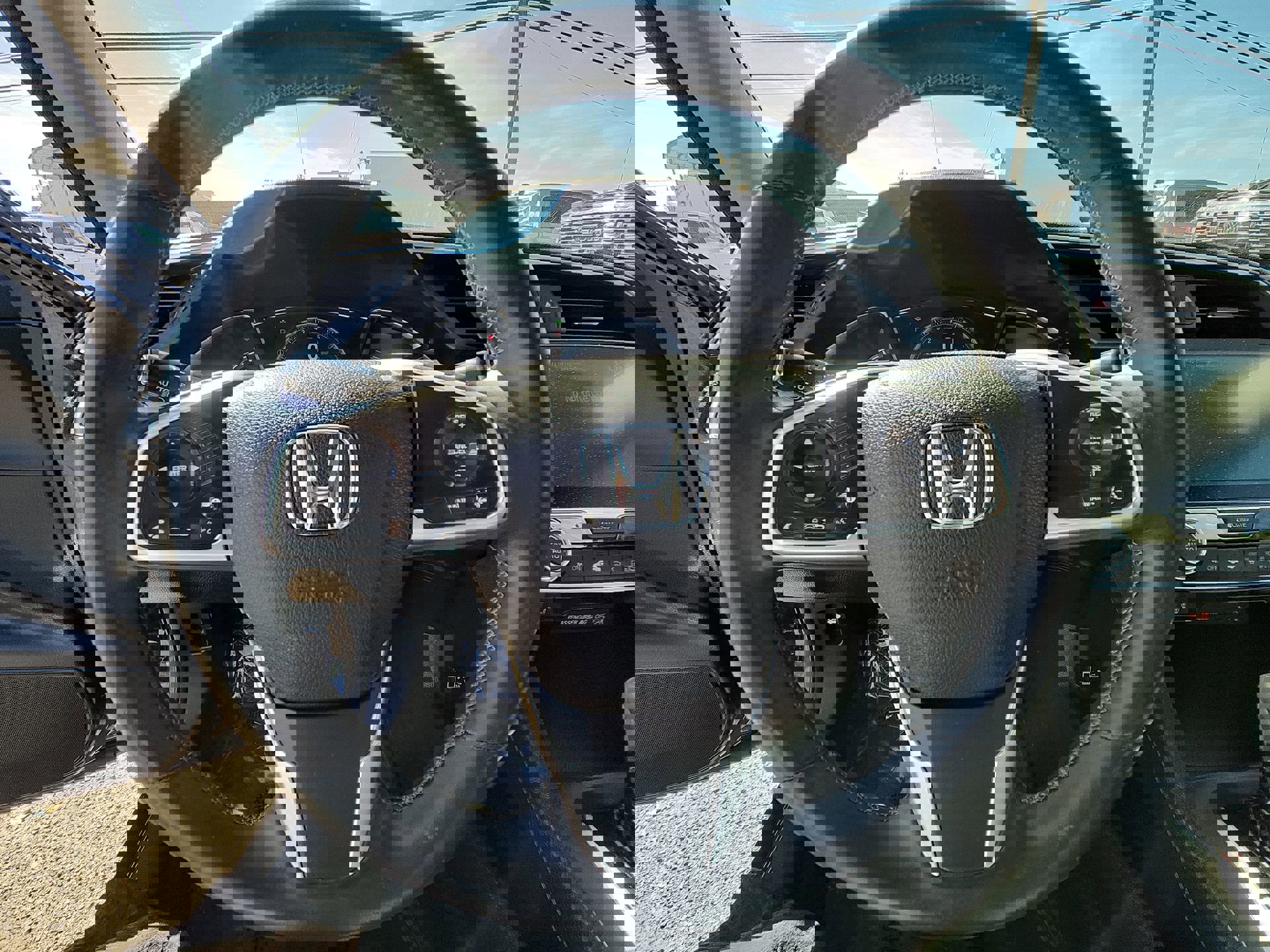 Used 2016 Honda Civic Touring image 11