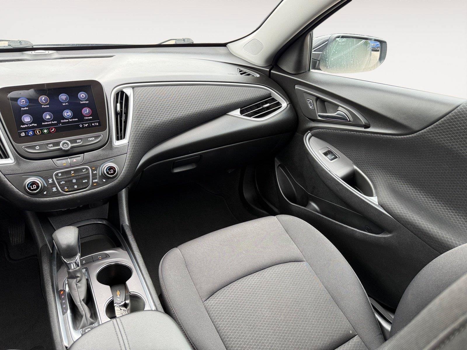 Used 2024 Chevrolet Malibu LT FWD image 12
