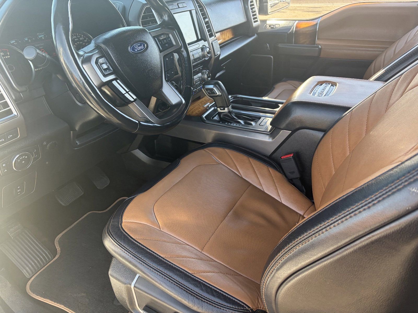 Used 2016 Ford F150 Limited AWD/4WD image 19