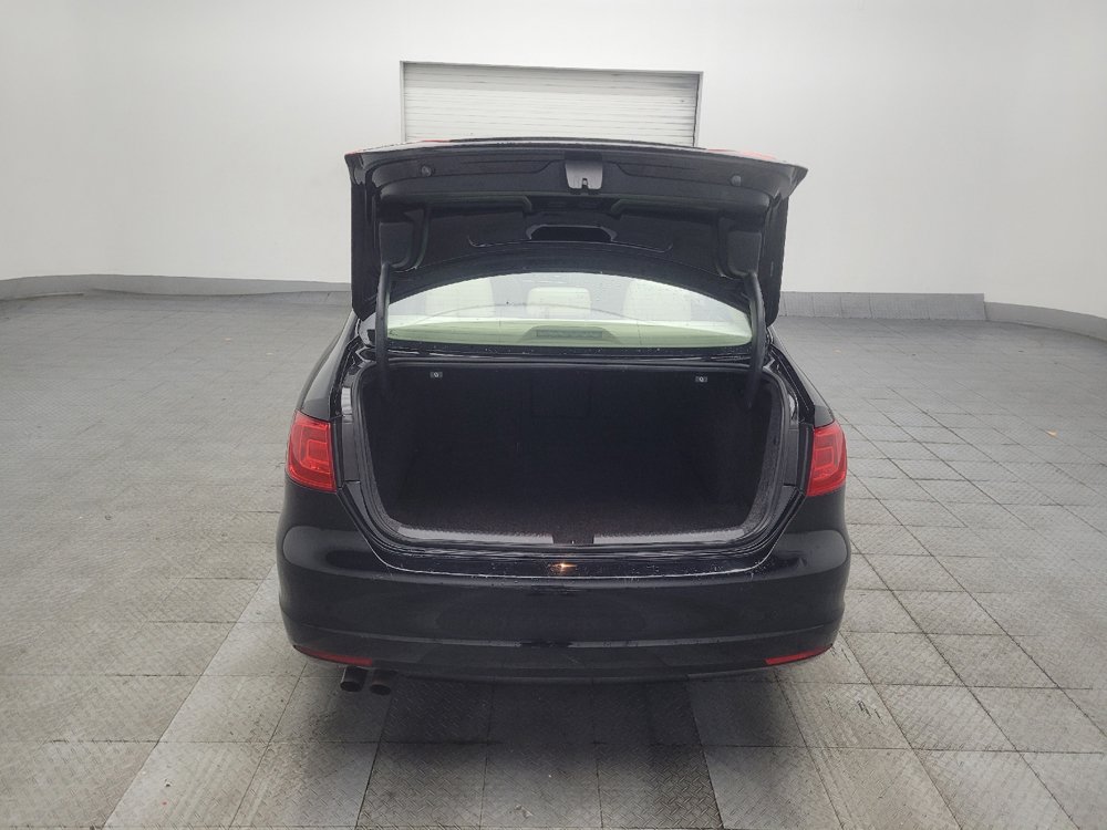 Used 2014 Volkswagen Jetta SE FWD image 29