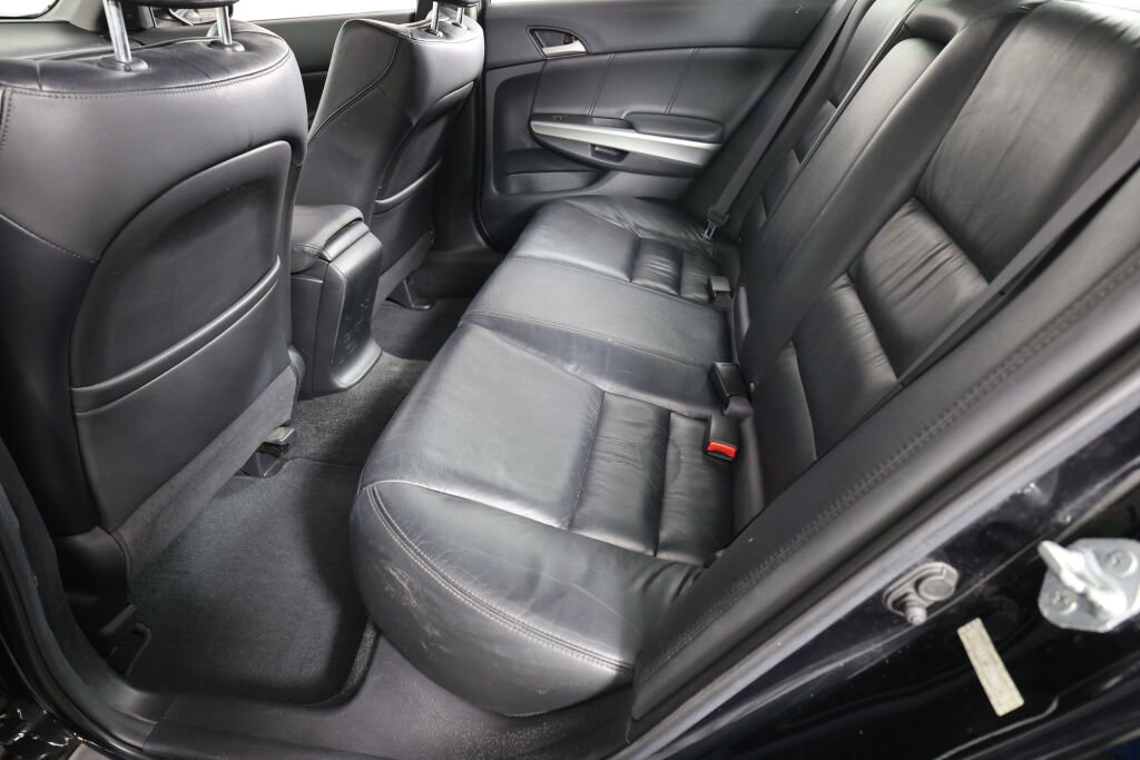 Used 2009 Honda Accord EX-L image 17