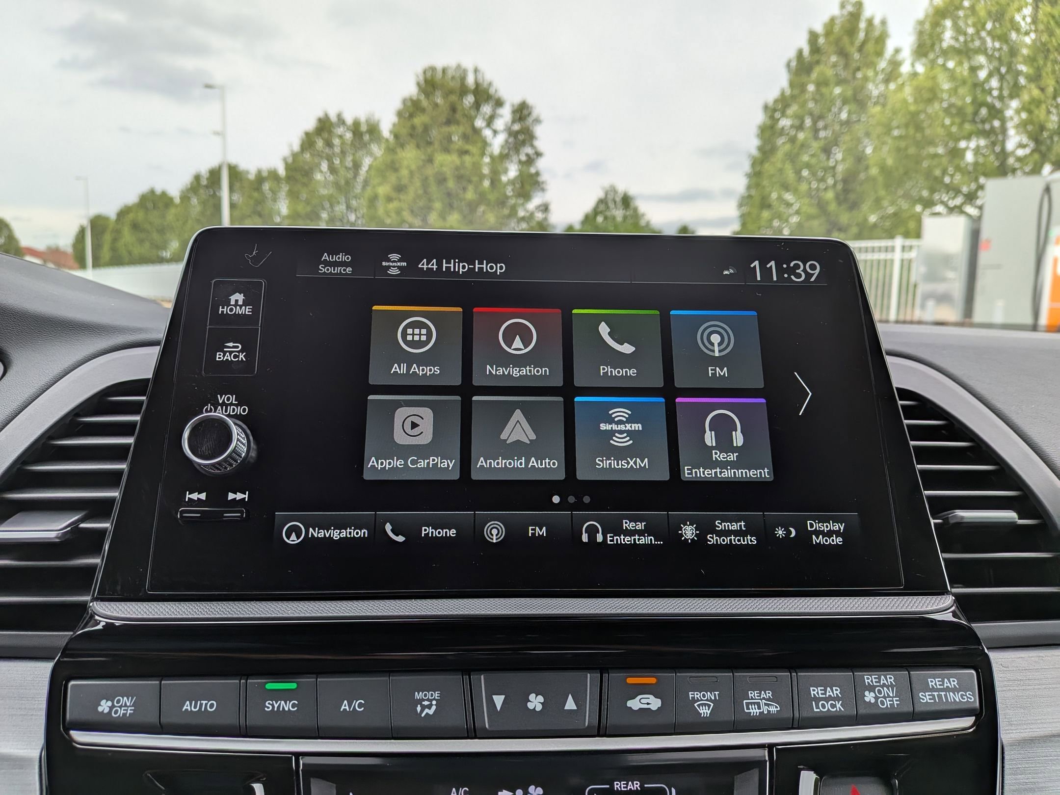 Certified 2026 Honda Odyssey Touring image 17