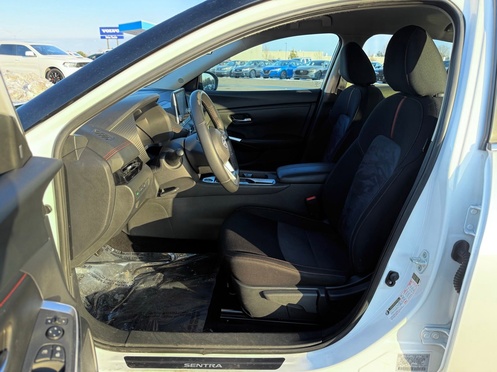Used 2024 Nissan Sentra SR FWD image 14