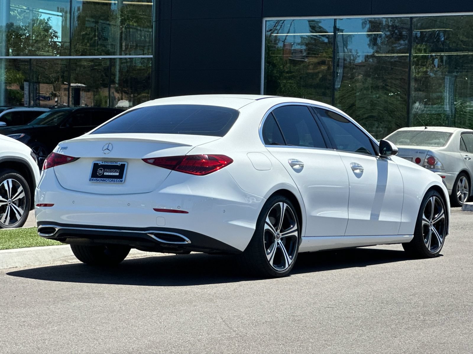 Used 2022 Mercedes-Benz C 300 Sedan image 3