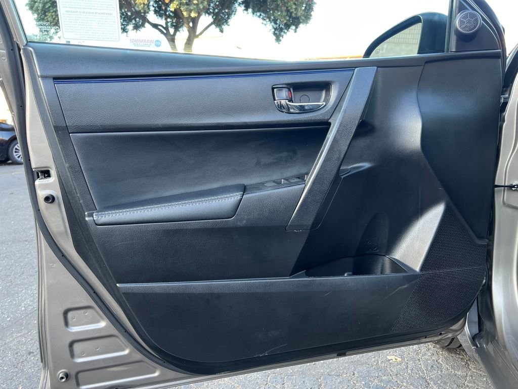 Certified 2019 Toyota Corolla SE image 36