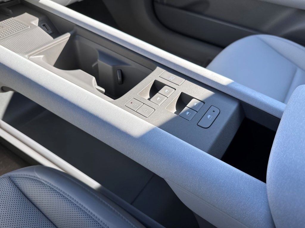 New 2024 Hyundai Ioniq 6 SEL image 29